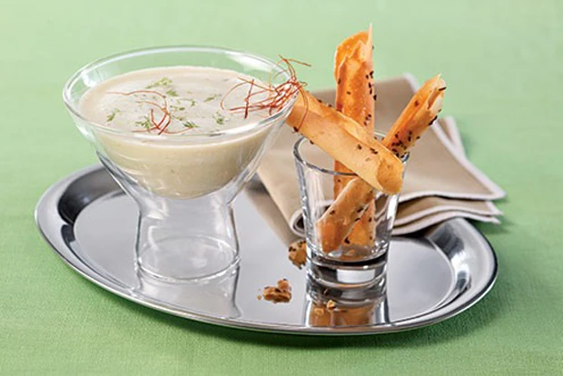 Fenchelcremesuppe mit Anishippen
