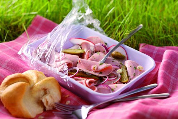 Wurstsalat mit Radieschen