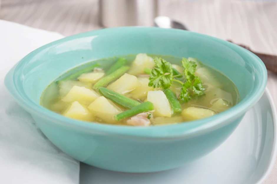 Fisolen-Kartoffelsuppe