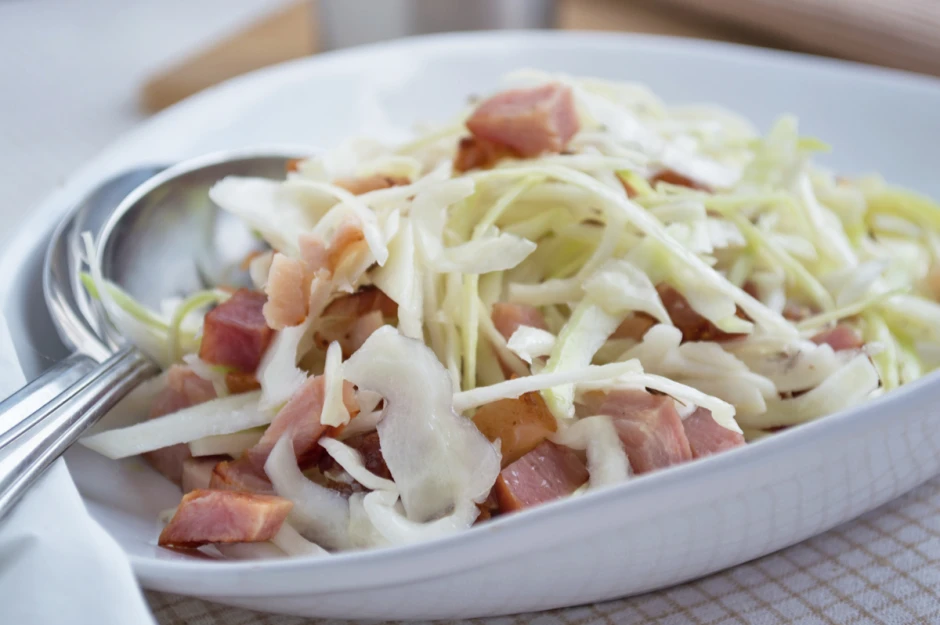 Krautsalat mit Speck