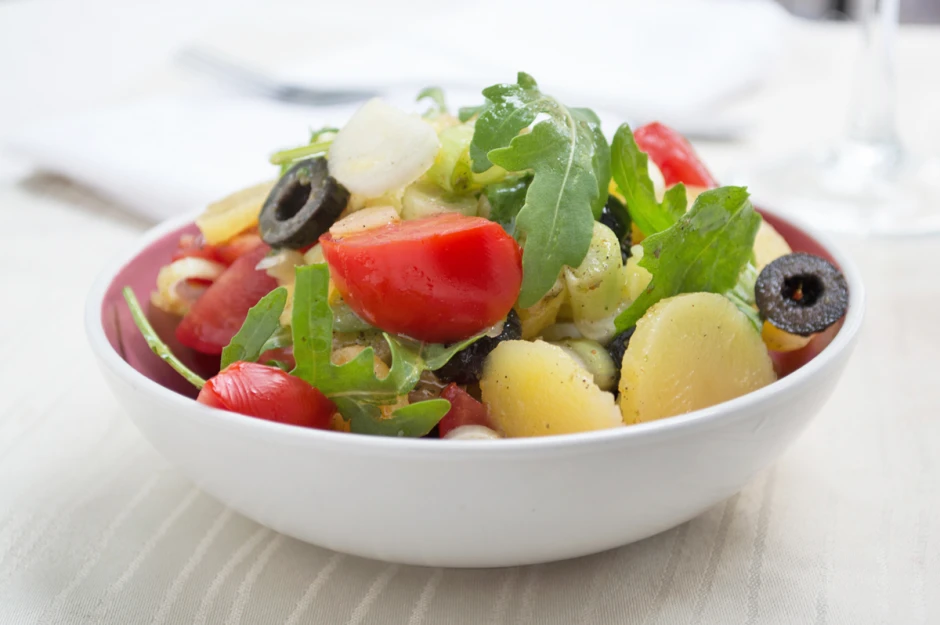 Mediterraner Kartoffelsalat
