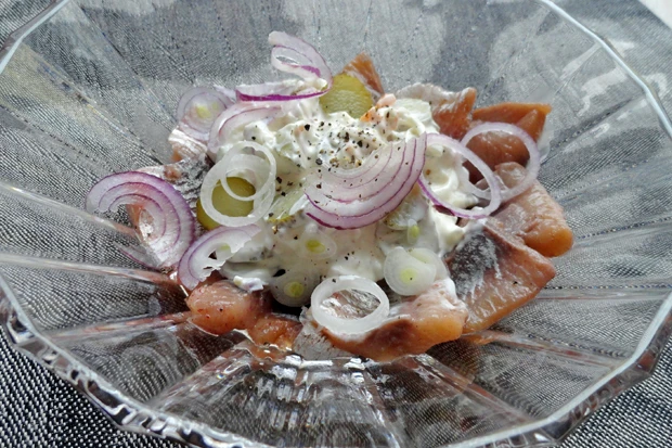 Matjesfilets in Sauerrahmsauce
