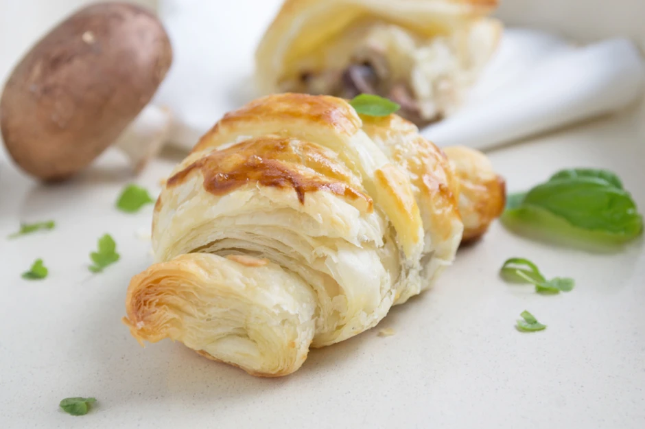 Schinken-Champignon-Kipferl