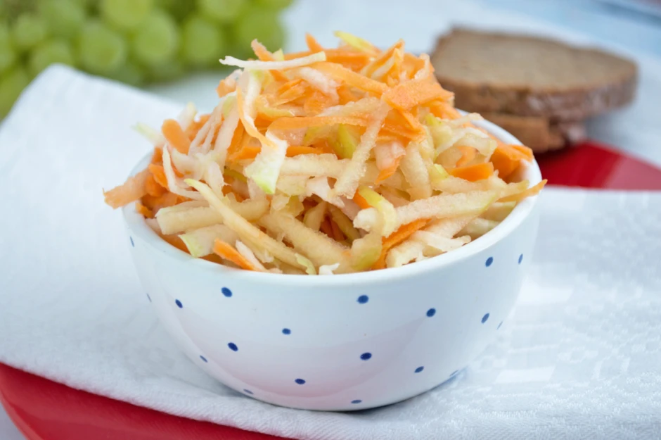 Karotten-Kohlrabisalat