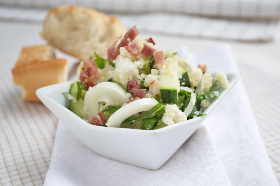 Couscous-Salat mit Feta