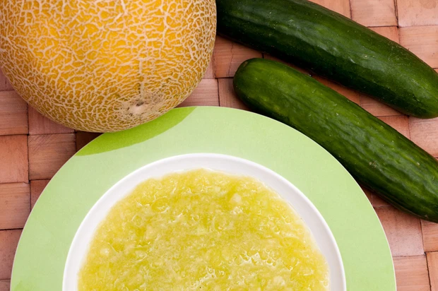 Kalte Gurken-Melonen-Suppe