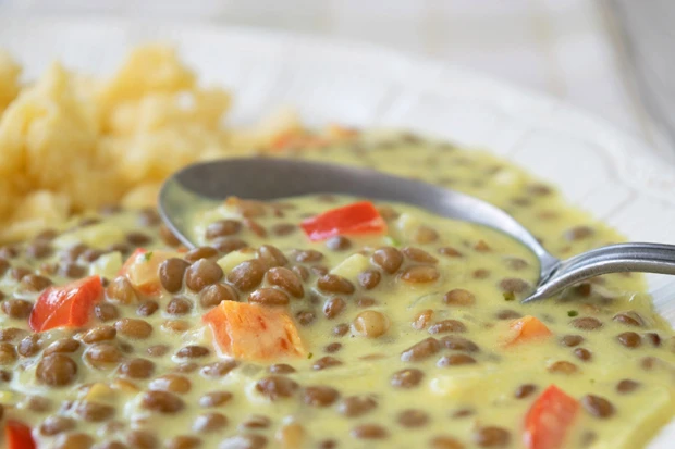 Linsen mit Curry