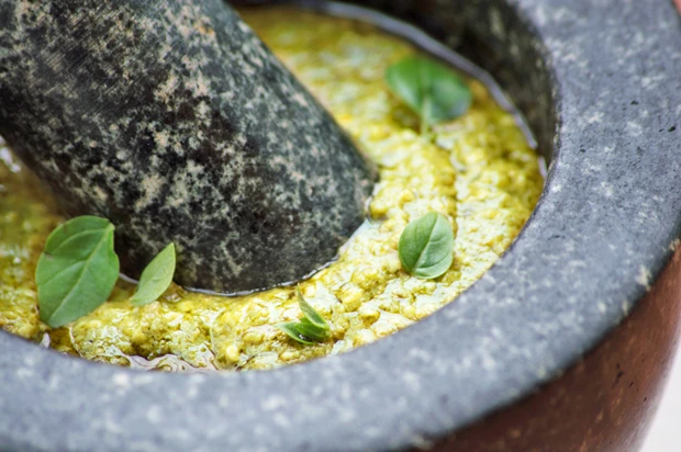 7-Kräuter-Pesto