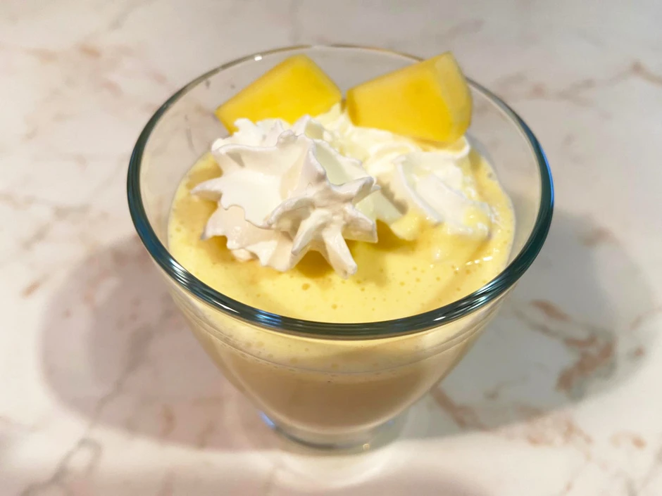 Karibisches Mango-Vanille-Mousse