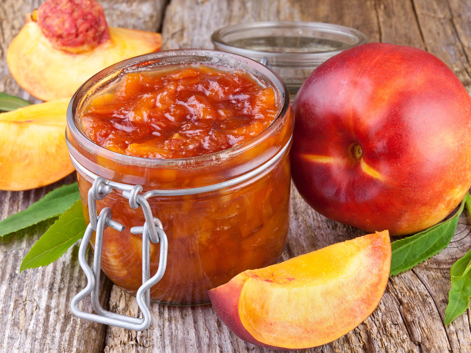 Варенье из нектаринов абрикосов. Варенье из узбекских нектаринов на зиму. Варенье из нектаринов без косточек. Варенье из нектаринов абрикосов. Варенье с нектарина рецепт фото.