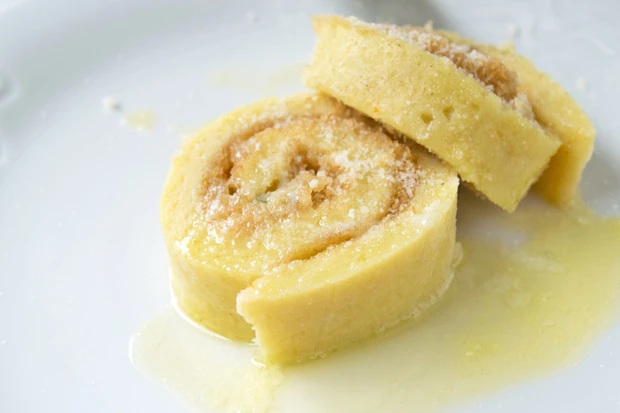 Gefüllte Kartoffel-Ricotta-Roulade