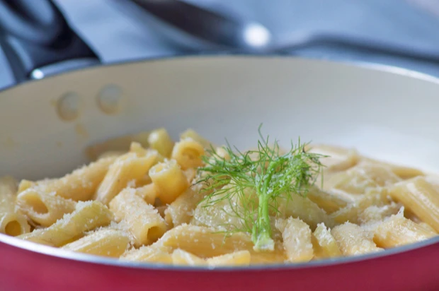 Fenchel-Salbei-Nudeln