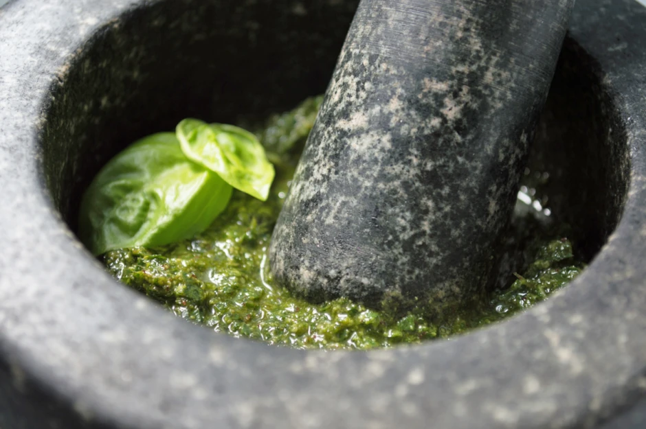 Basilikum-Bärlauch-Pesto