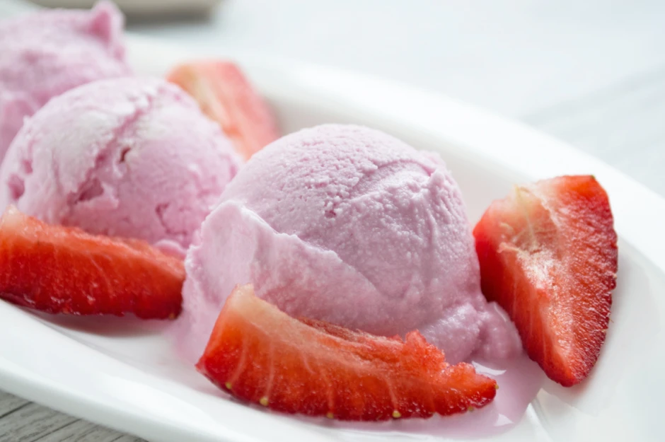 Joghurt-Erdbeer-Eis