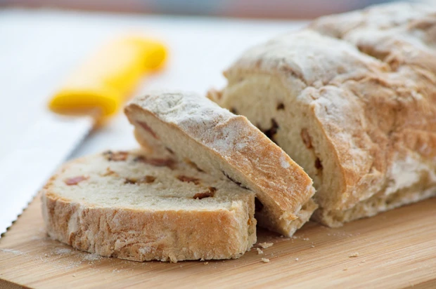 Zwiebel-Speck-Brot