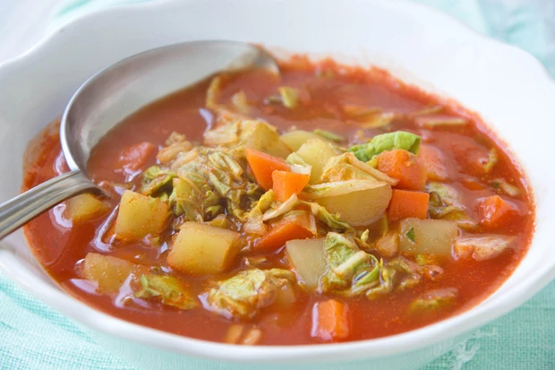 Kr&auml;ftige Kartoffelsuppe