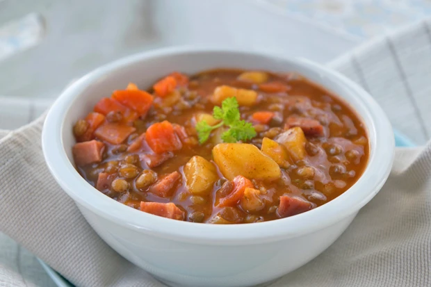 Linsen Gem&uuml;sesuppe