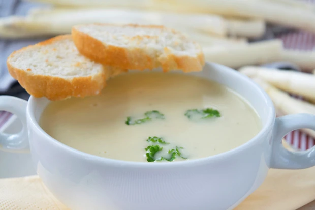 Porree Spargelcremesuppe