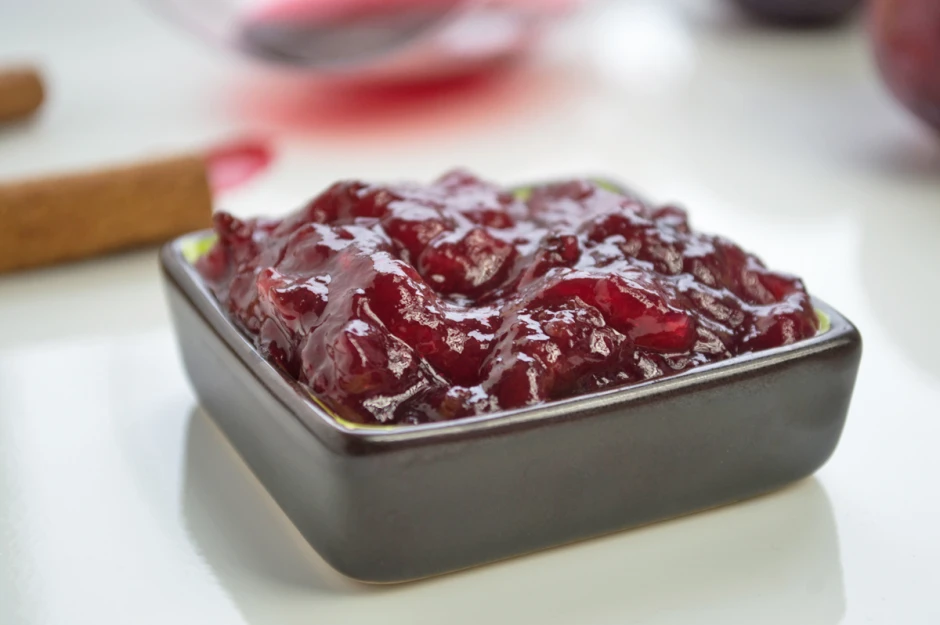 Zimt-Zwetschkenmarmelade mit Rotwein