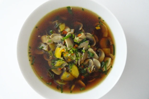 Hong Kong Gem&uuml;se Suppe