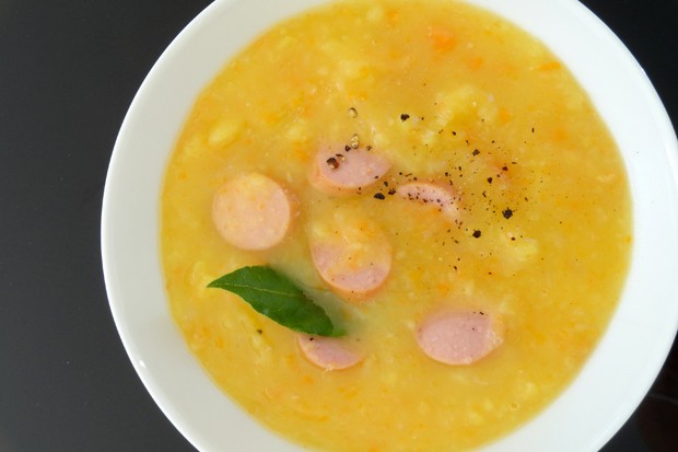 Kartoffelsuppe mit Würstel