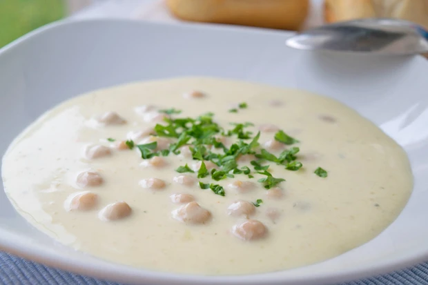 Kirchererbsensuppe