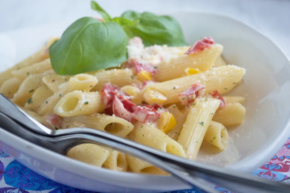 Penne mit K&auml;se-Sauce
