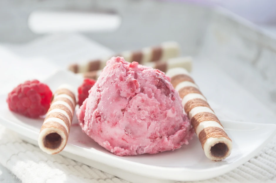 Himbeer-Joghurt-Eis