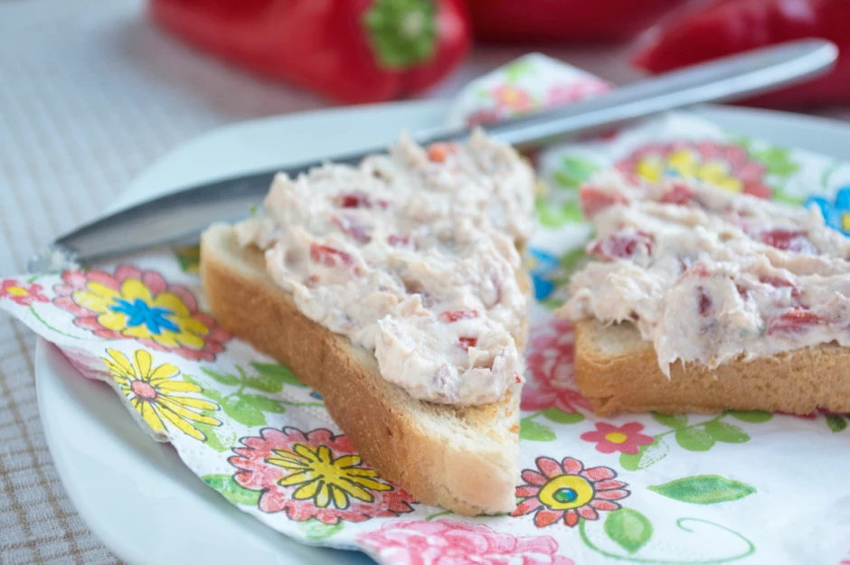 Paprika-Thunfisch-Aufstrich
