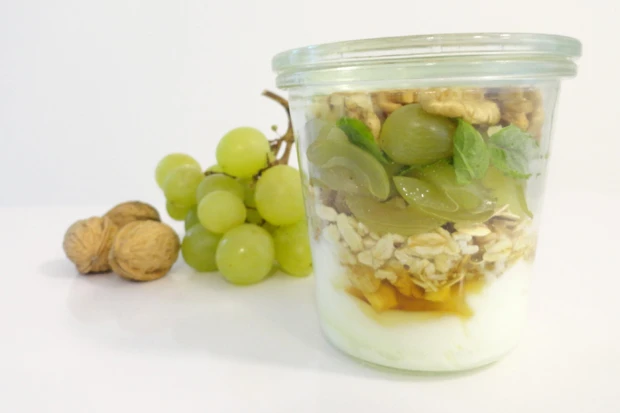 Traubenm&uuml;sli im Weckglas