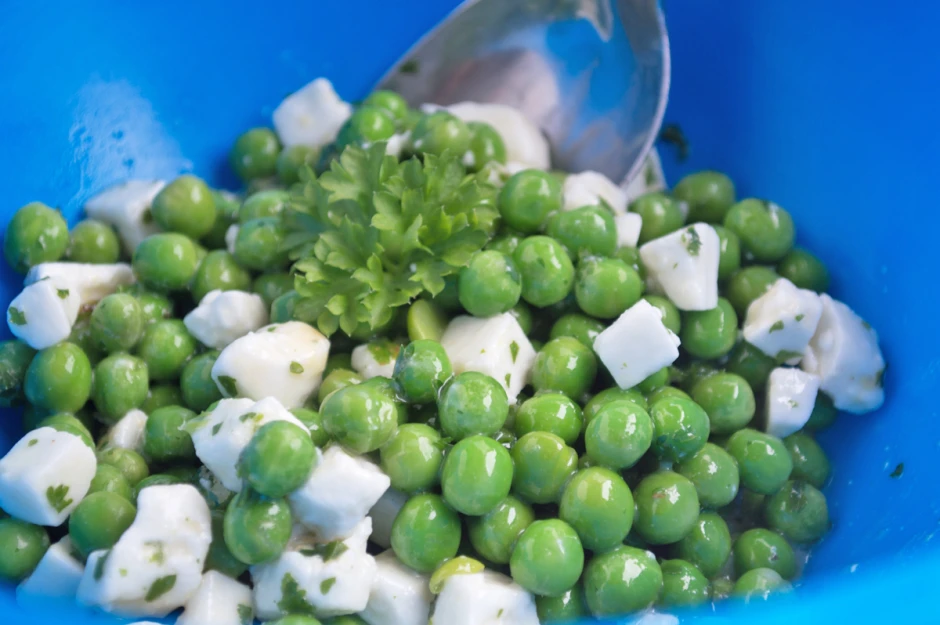 Erbsen-Schafk&auml;se-Salat