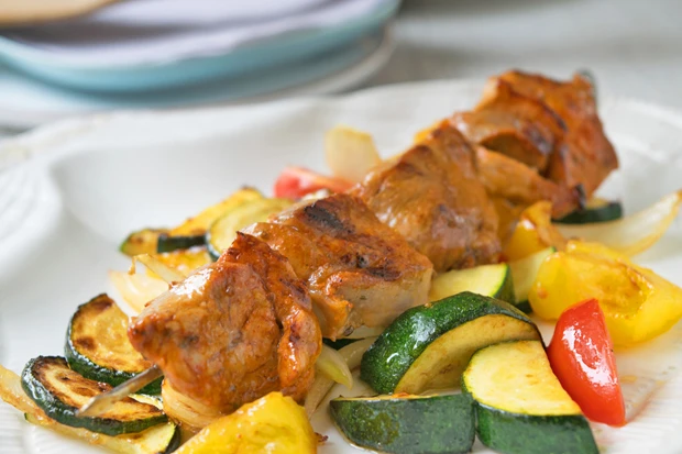 Schweinespie&szlig;e in Biermarinade
