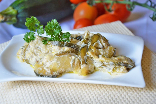 Curry-Zucchini-Sauce