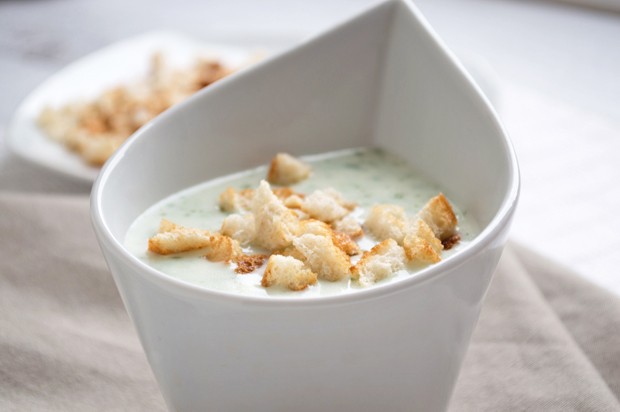 Kräutersuppe