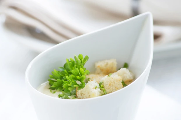 Wei&szlig;weinsuppe