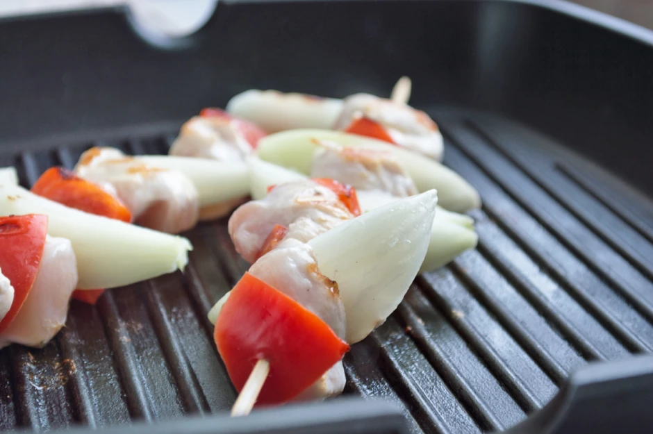 H&uuml;hnerspie&szlig;chen mit Paprika