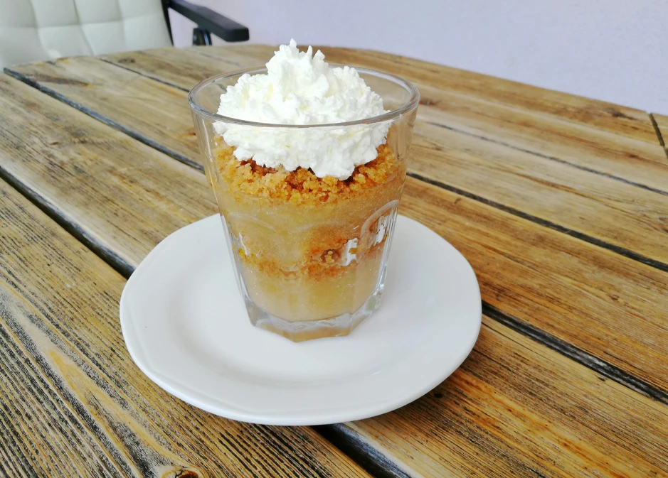 Apfelkuchen im Glas