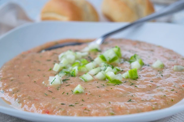 Kalte Sommersuppe