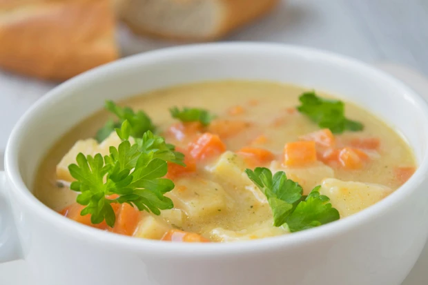 Einfache Tofu-Suppe