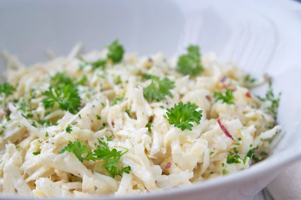 Sellerie-Apfel-Salat