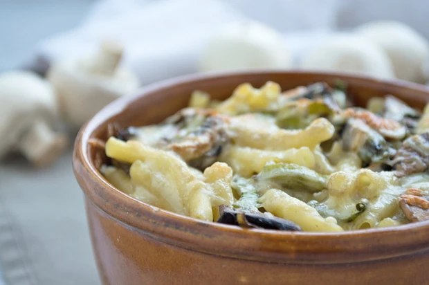 Maccheroni-Gratin mit Champignons