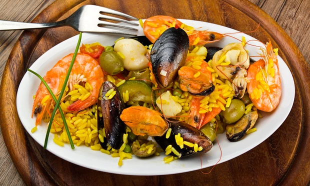 Paella de marisco (mit Meeresfr&uuml;chten)