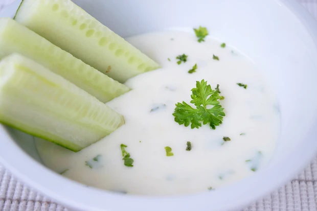 Senf-Kräuter-Dip