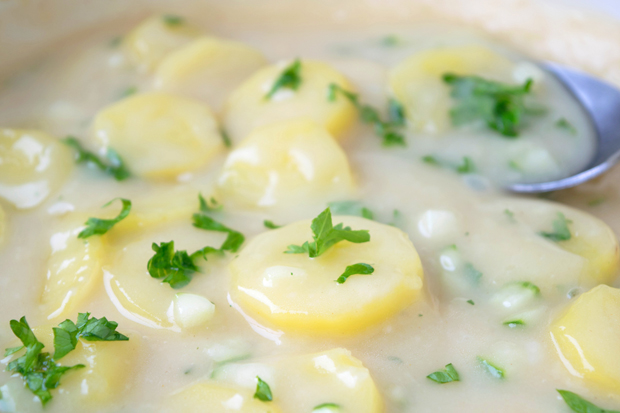 Eingebrannte Erdäpfel - Rezept | GuteKueche.at