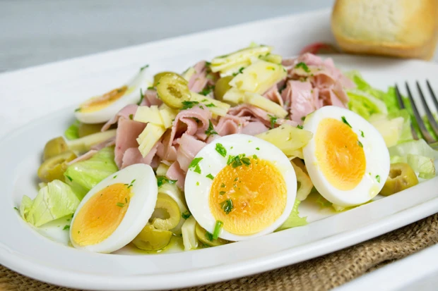 K&auml;se-Schinken-Salat