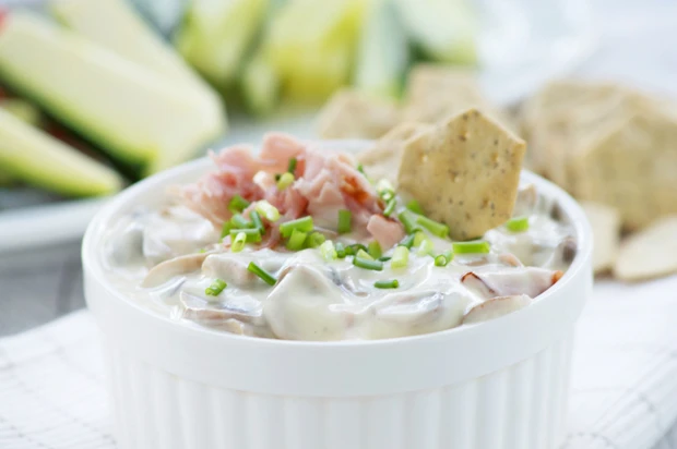 Schinken-Champignons-Sauce