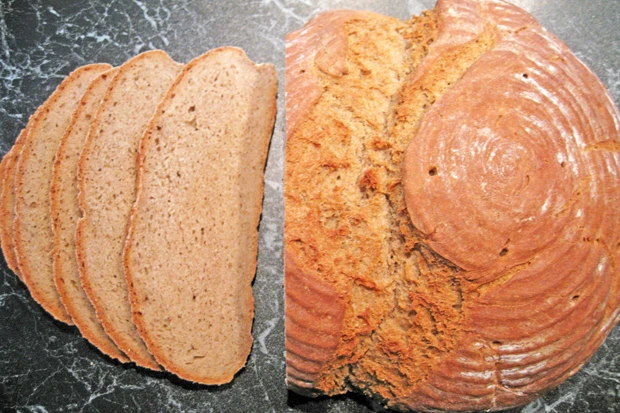 Vollkornbrot mit Dinkel