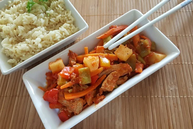Schweinefleisch nach chinesischer Art