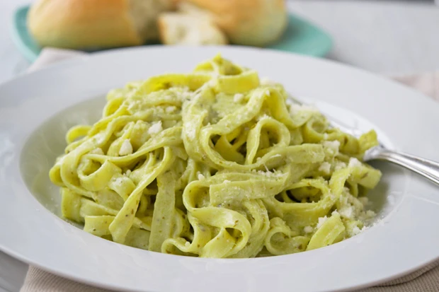 Linguine mit B&auml;rlauchsauce