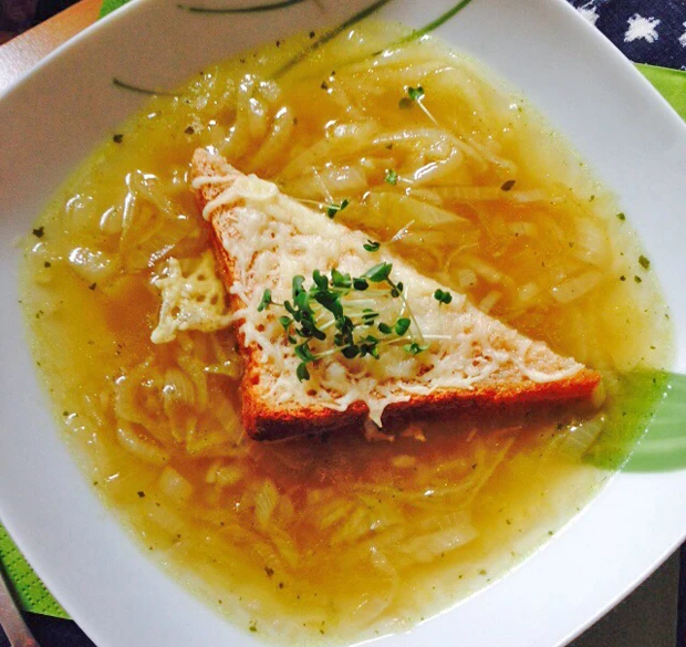 Franz&ouml;sische Zwiebelsuppe